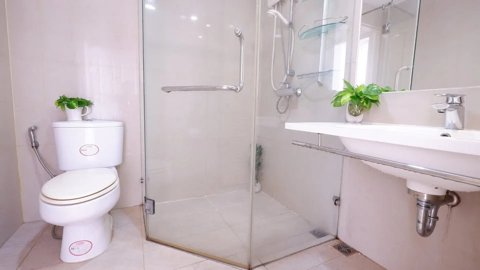 For rent Baan Sathorn-Chaophraya, spacious room, comfortable, fully furnished, ready to move in, fully equipped, just bring your bags and move in.