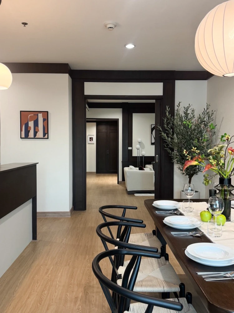 ให้เช่า Baan Sathorn-Chaopraya ห้องขนาดใหญ่ โปร่ง อยู่สบาย วิวแม่น้ำ ลมดี เงียบ เป็นส่วนตัว บอกเลยว่าต้องจอง