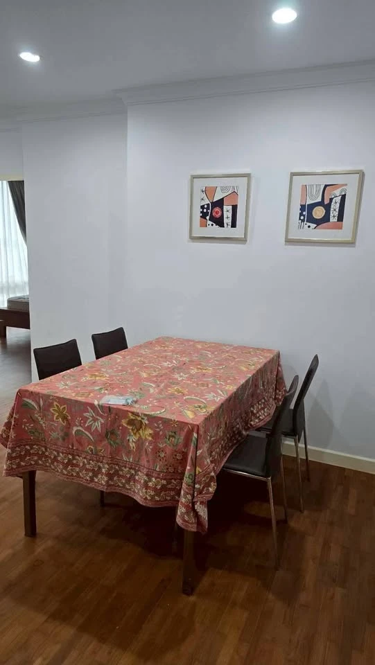 For rent: Baan Siri Sukhumvit Soi 10, ready to move in, furnished, just bring your bags!!