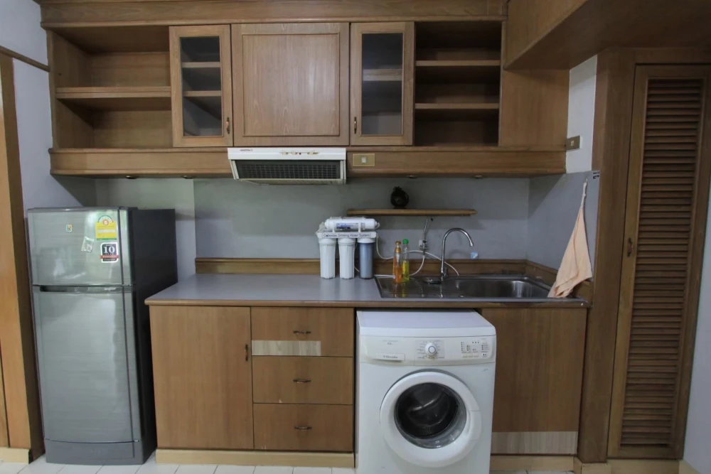 For rent: Baan Suan Thon PhutthaBucha 47, 2nd floor unit, fully furnished with appliances. Don't miss out!