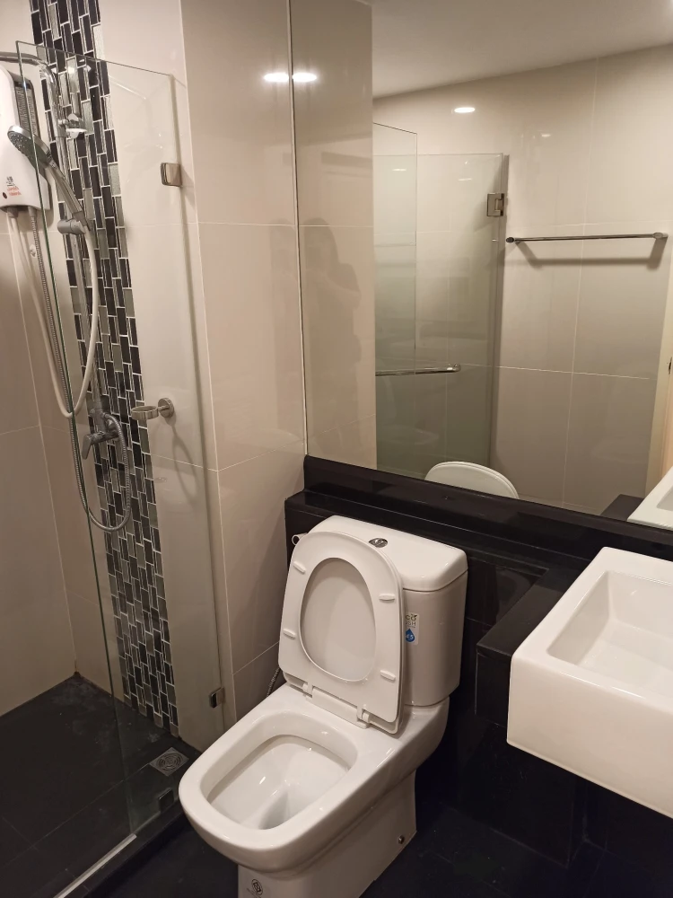 For rent: Bangkok Horizon Lite @ Phetkasem 48, spacious room, plenty of usable space, good price, hurry and reserve now!