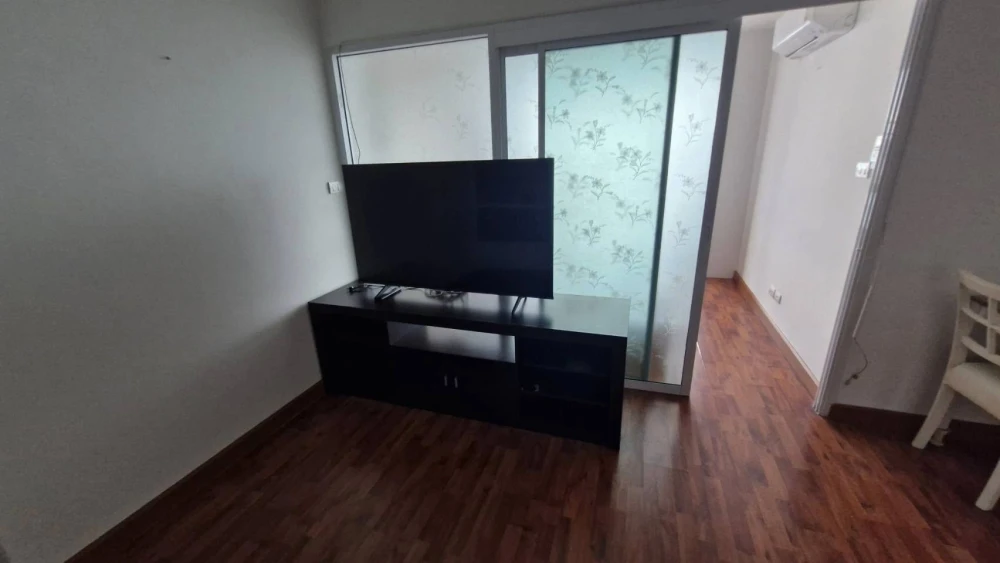 For rent: Bangkok Horizon Ramkhamhaeng, spacious room, lots of usable space, good location, complete facilities, don't miss it!