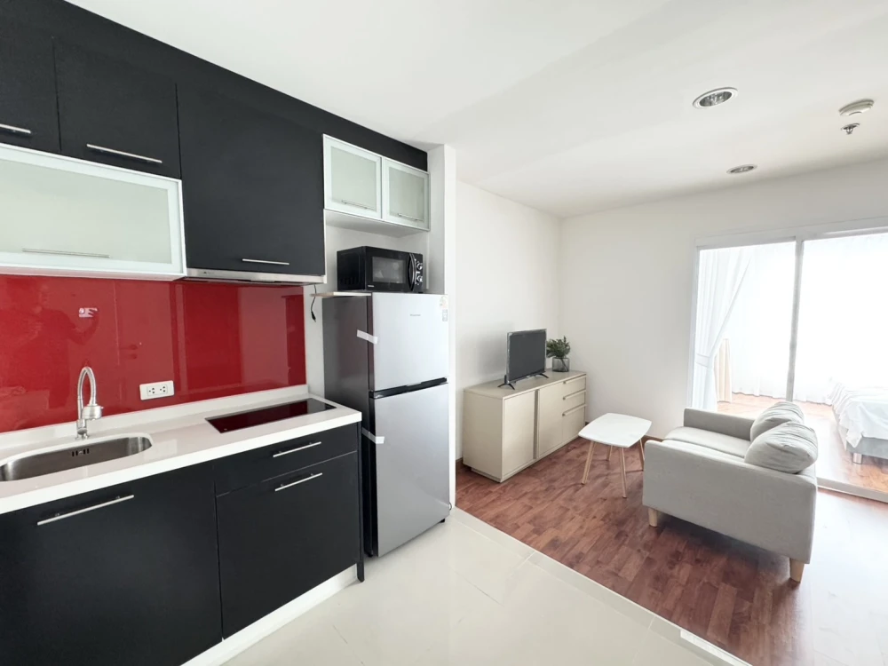 For rent: Bangkok Horizon Ramkhamhaeng, fully furnished, beautiful view, high floor, just bring your belongings and move in.
