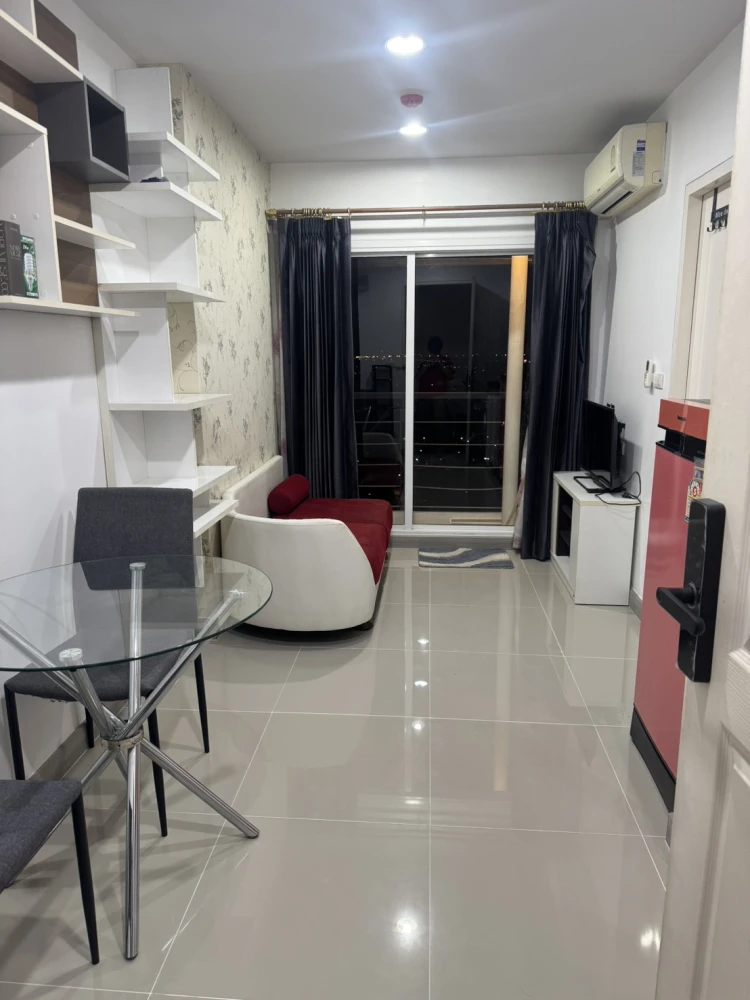 For rent: Bangkok Horizon Ratchada-Thaphra, 23rd floor. A lovely, fully furnished unit. Book now!