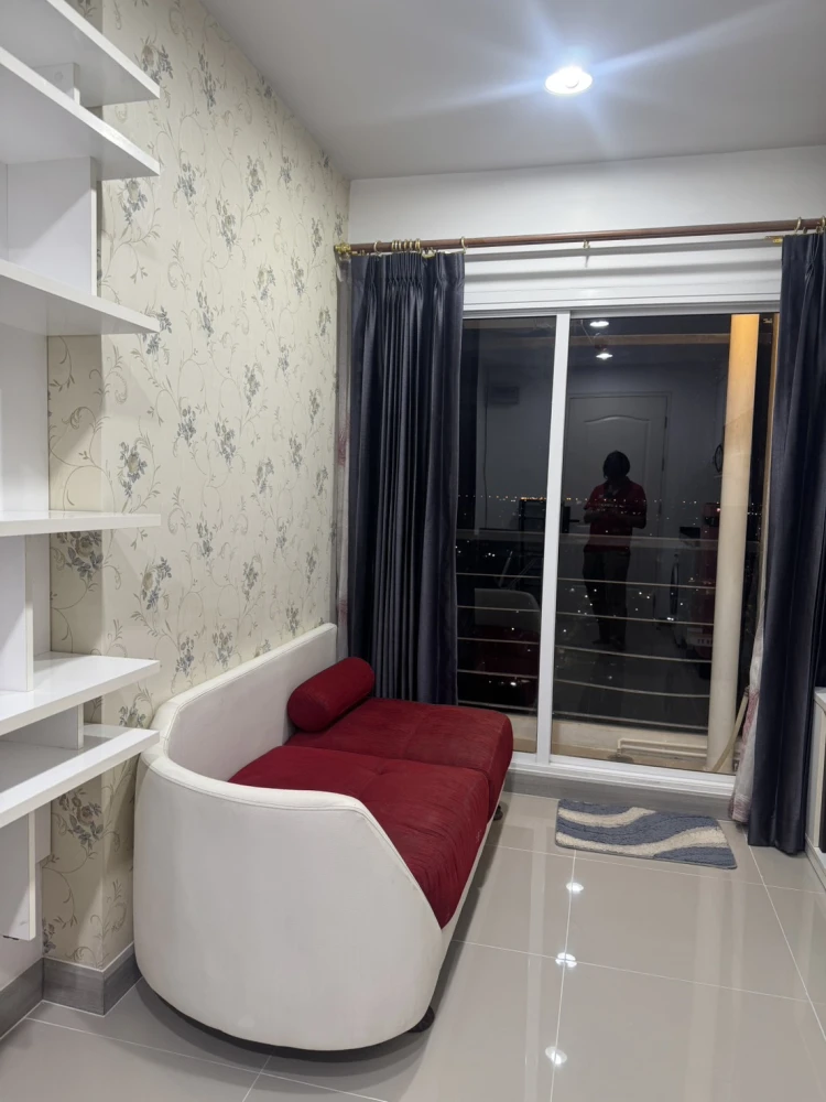 For rent: Bangkok Horizon Ratchada-Thaphra, 23rd floor. A lovely, fully furnished unit. Book now!