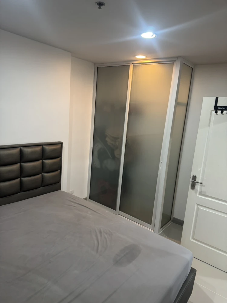 For rent: Bangkok Horizon Ratchada-Thaphra, 23rd floor. A lovely, fully furnished unit. Book now!