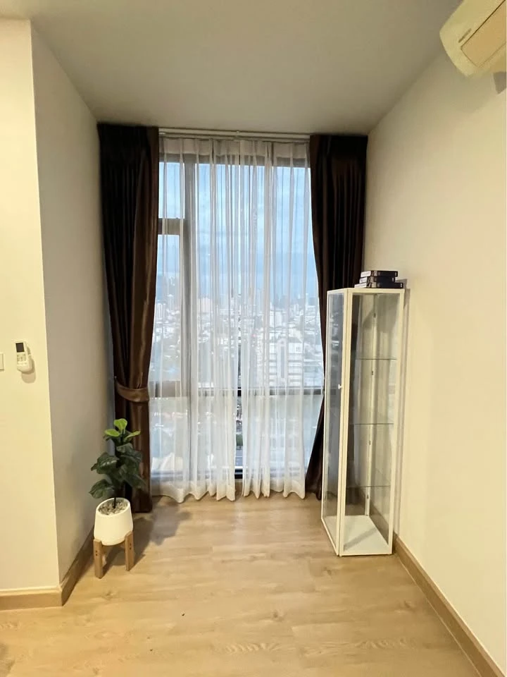ให้เช่า Bangkok Horizon Sathorn-Narathiwas ห้องชั้นสูง เฟอร์พร้อม + เครื่องใช้ไฟฟ้าครบ จองเลยอย่าพลาด+++