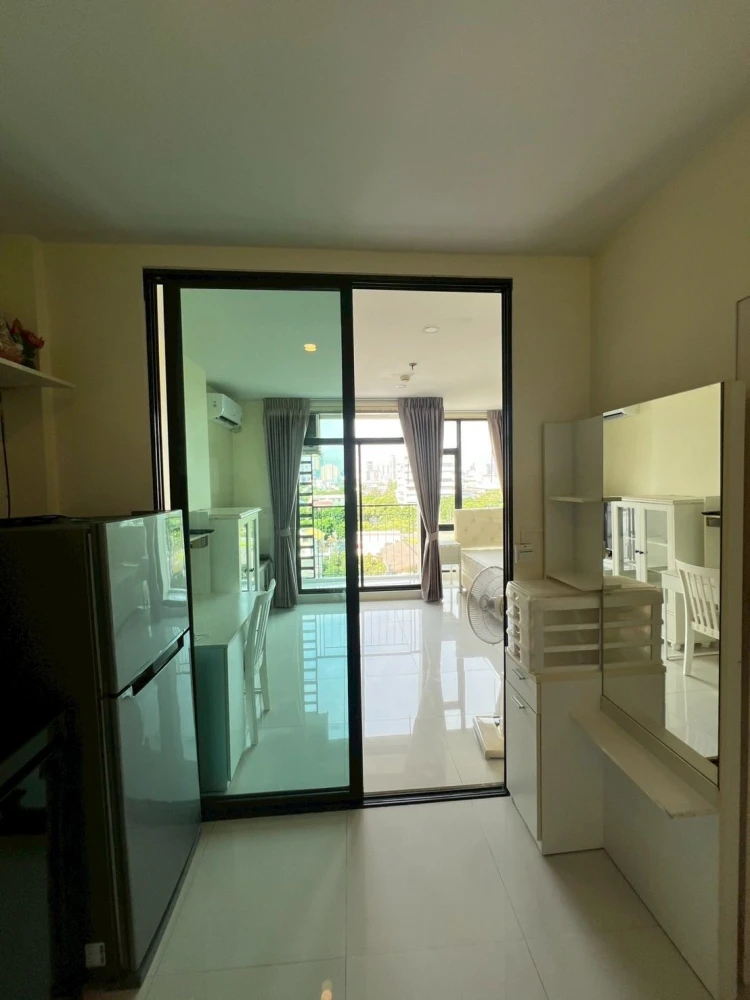 For sale or rent: Bangkok Horizon Sathorn-Narathiwas, a nice room on the 7th floor, good location, convenient transportation, book now!