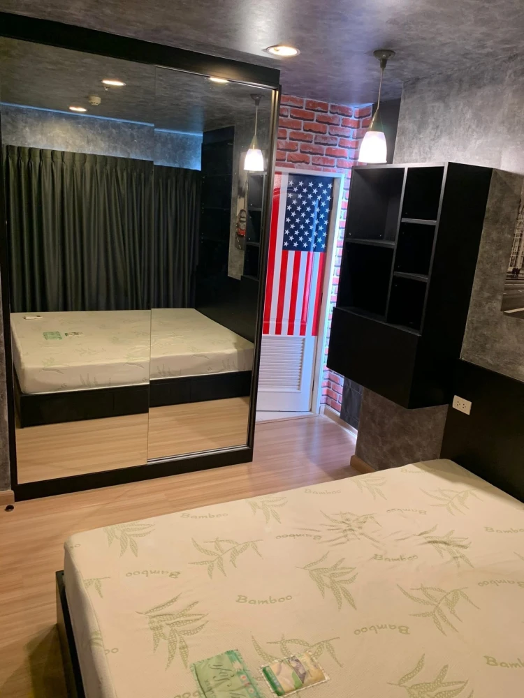 For rent: Bangkok Horizon Ratchada-Tha Phra. Very high floor unit, super cool loft style decoration. Don't miss out!