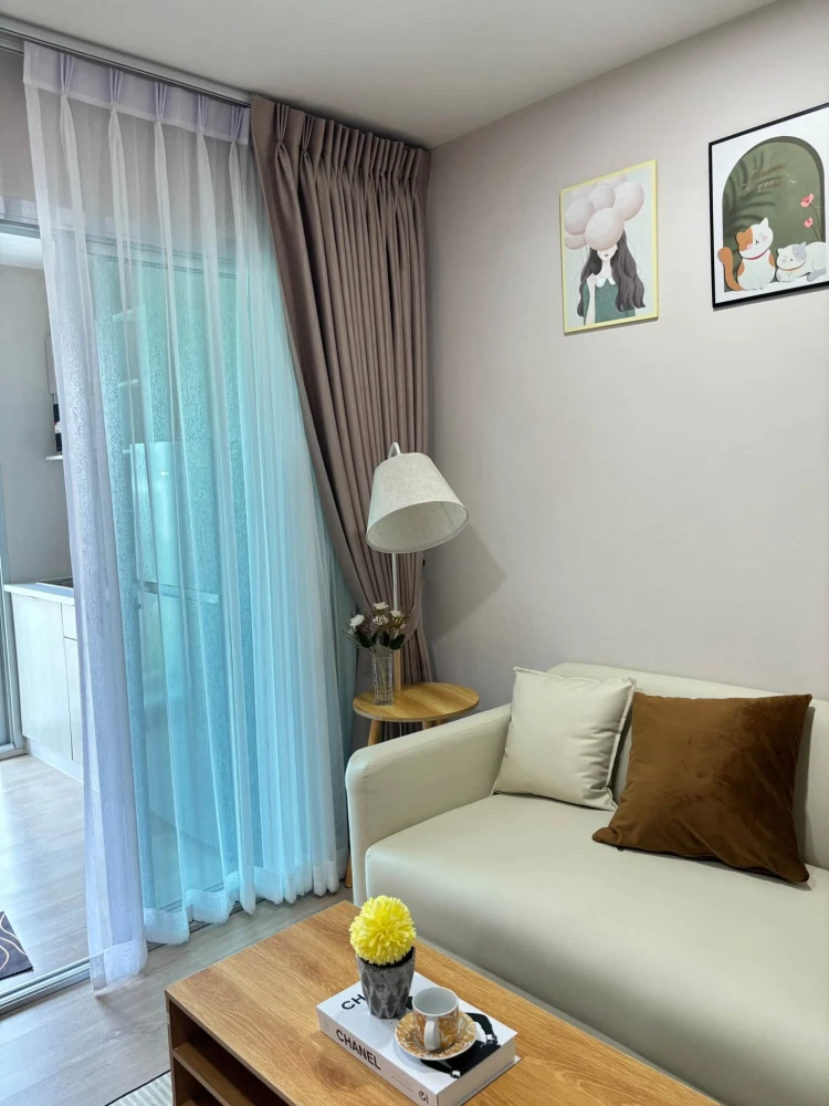 For rent: Be Condo Paholyothin, 1 bedroom, 1 bathroom, fully furnished. Just bring your bags and move in!