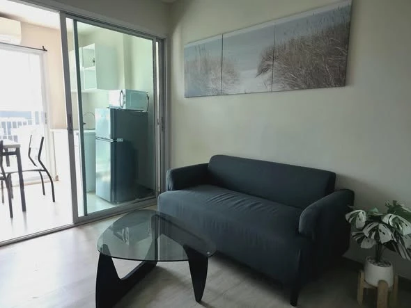 For rent: Be Condo Paholyothin, 3rd floor, separate rooms, fully furnished. Book now!