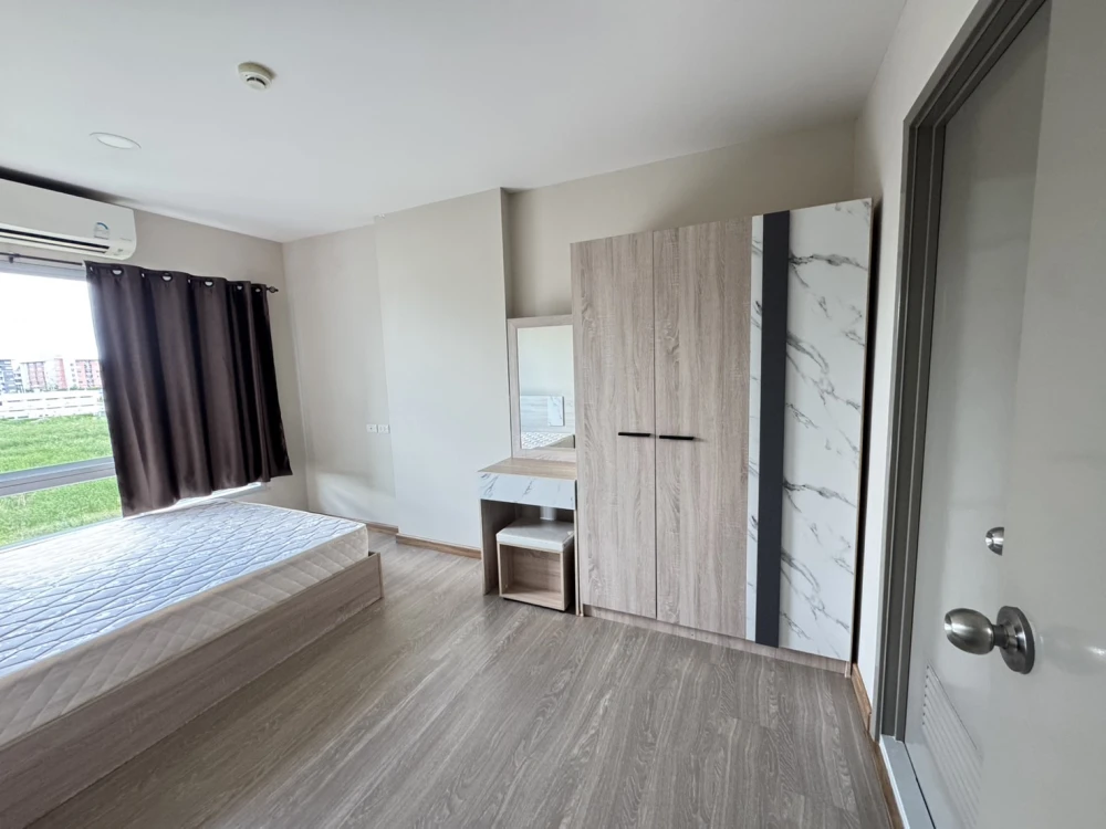 For rent: Be Condo Paholyothin, 5th floor, fully furnished room, ready to move in. Reserve now, don't wait.