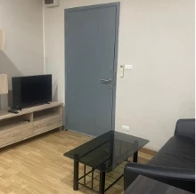 For rent: Be Condo Paholyothin, 7th floor, fully furnished, nice room, if interested, hurry and reserve now.