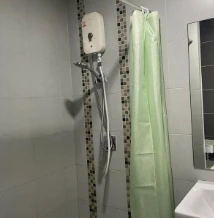 For rent: Be Condo Paholyothin, 7th floor, fully furnished, nice room, if interested, hurry and reserve now.