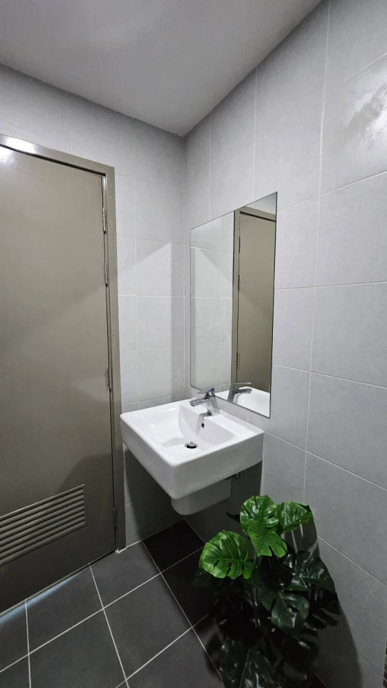 For rent: Be Condo Paholyothin, 8th floor, fully furnished room, ready to move in, reserve now, don't wait.