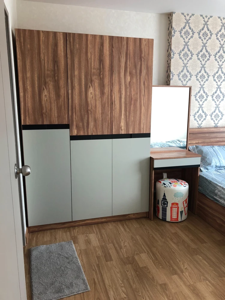 For rent: Be Condo Paholyothin, spacious room, lots of usable space, good location, at a great price. Don't miss it.
