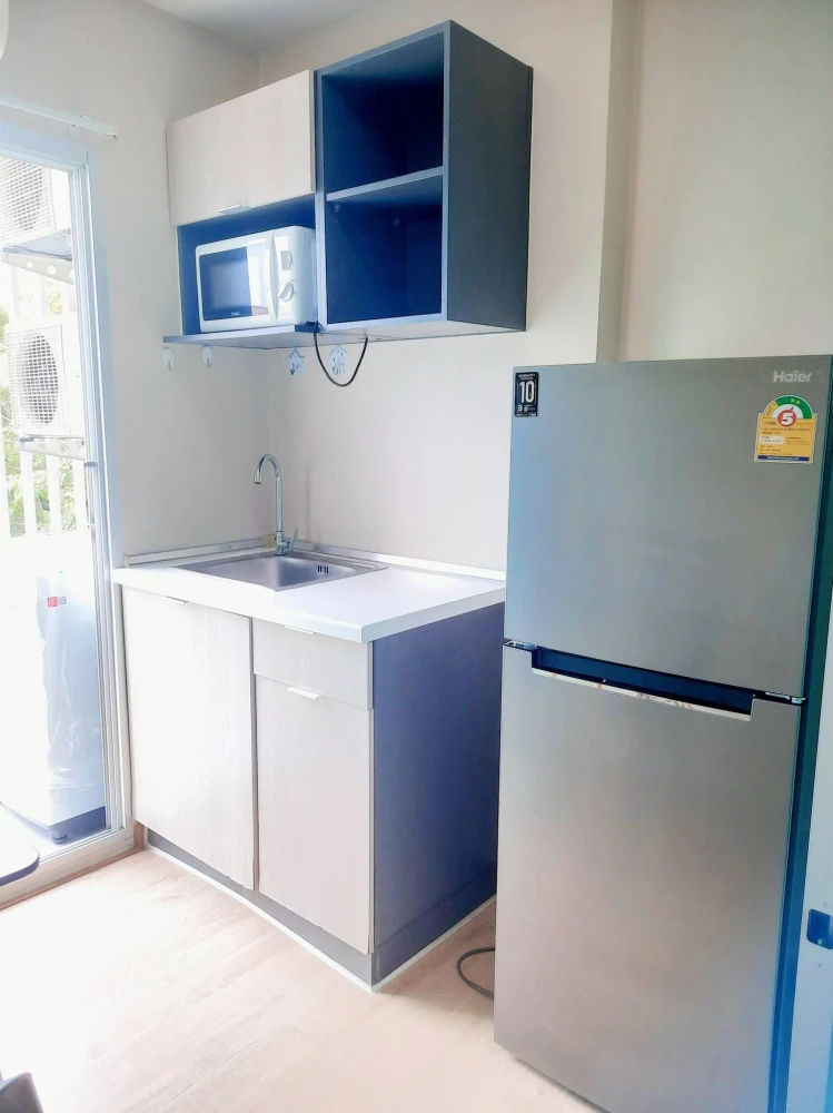 Be Condo Phaholyothin for rent. Well-partitioned room, 30 sq.m., fully furnished. Just bring your bags and move in!
