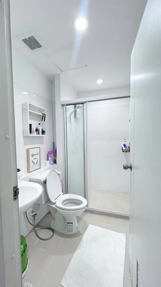 For rent: Be You Chokchai 4, studio room, decorated in a theme, good location, convenient transportation, fully furnished, reserve now.