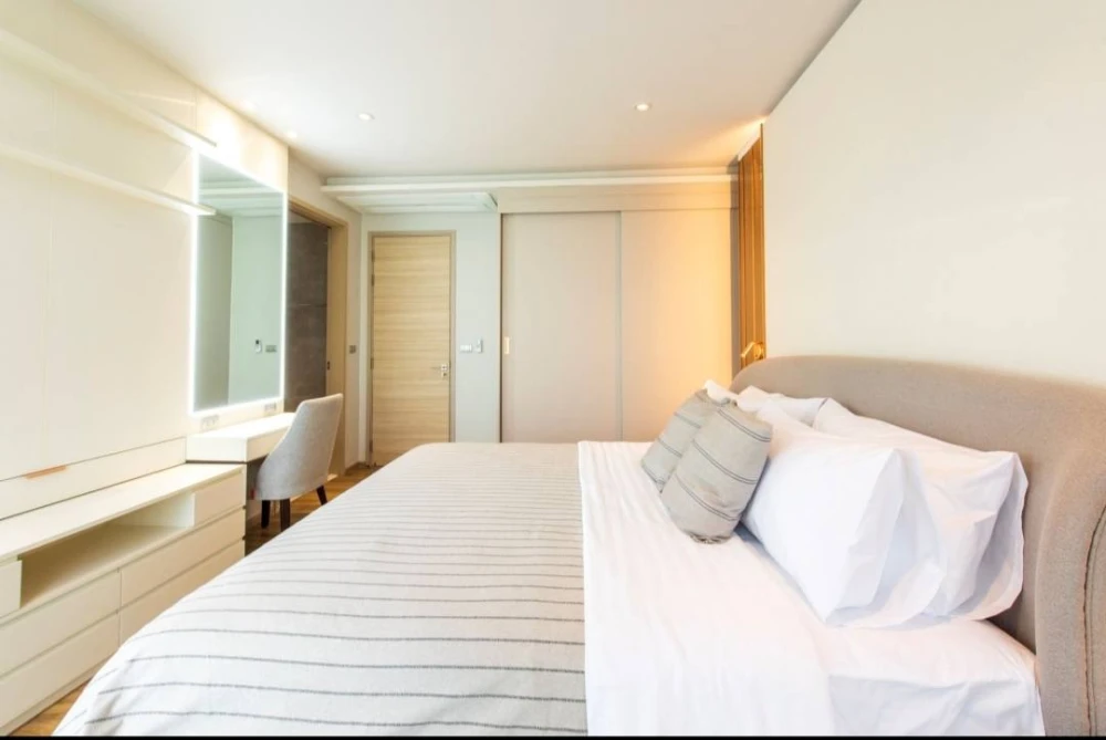 For rent: Bearing Residence, 3 bedrooms, spacious living area, fully furnished. Don't miss out!