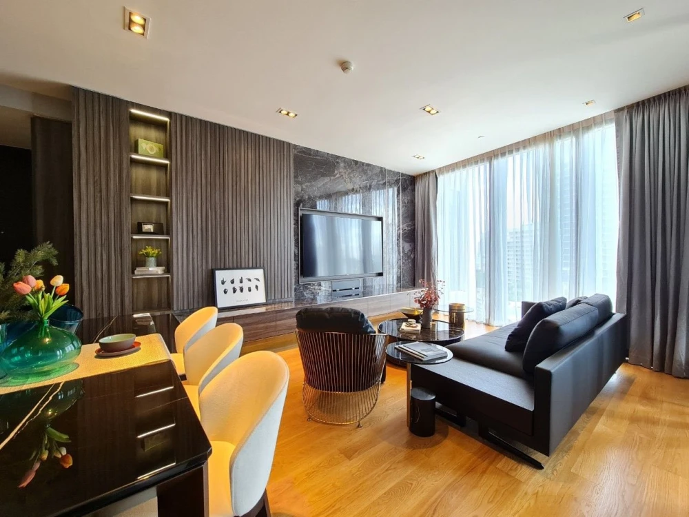 For rent: Beatniq at Sukhumvit32, spacious room, comfortable living, comes with built-in decorations throughout the room. Good like this, hurry and bo