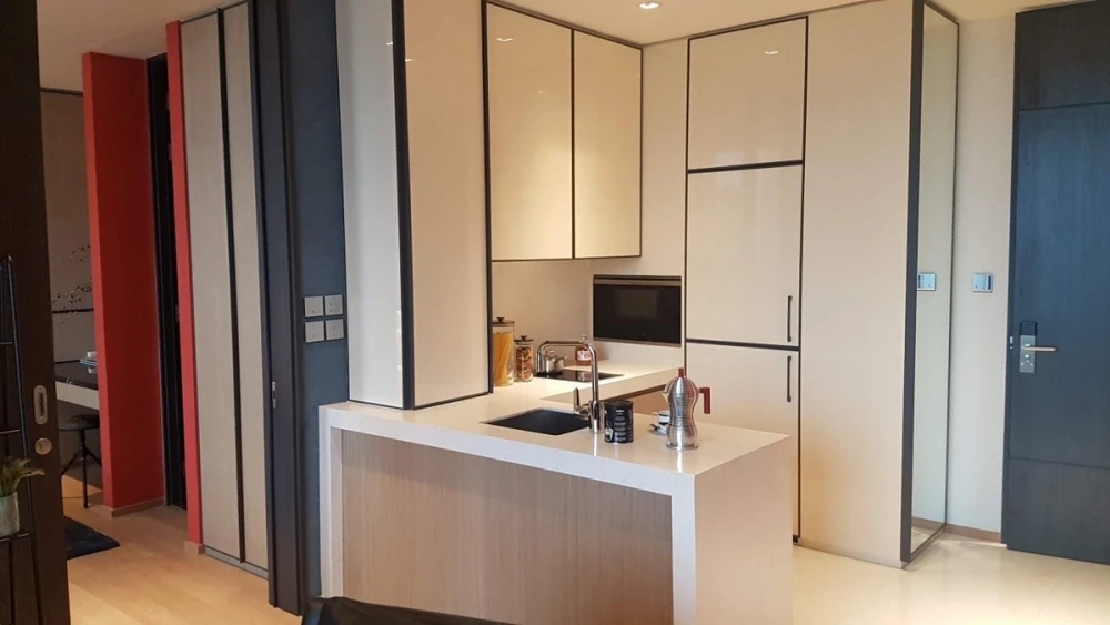 Beautiful, fully furnished apartment for rent at Beatniq Sukhumvit 32. Comfortable living space. Book now!