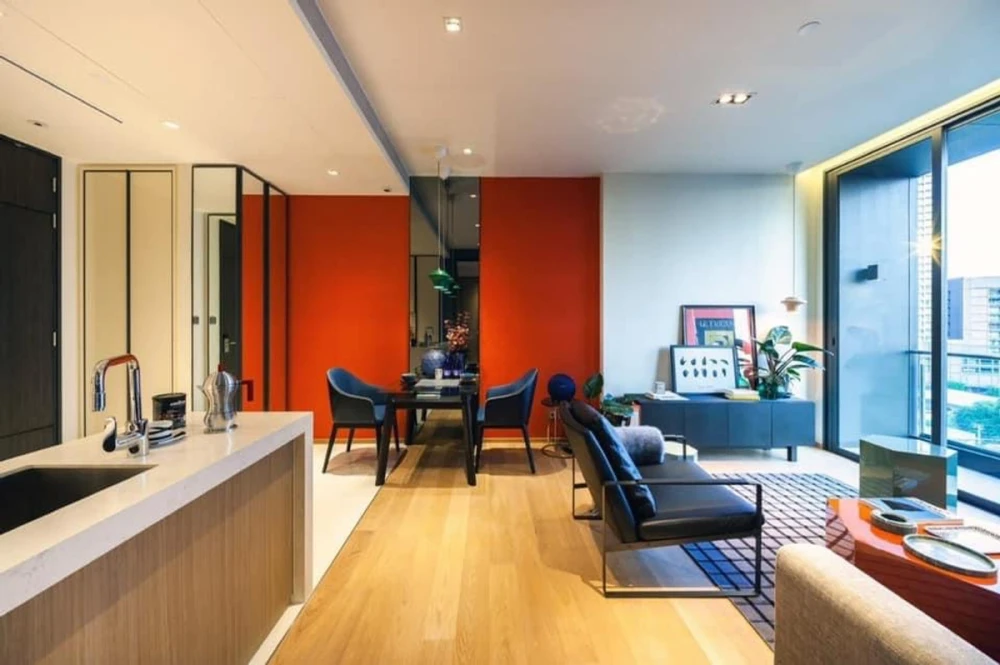 Beautiful, fully furnished apartment for rent at Beatniq Sukhumvit 32. Comfortable living space. Book now!