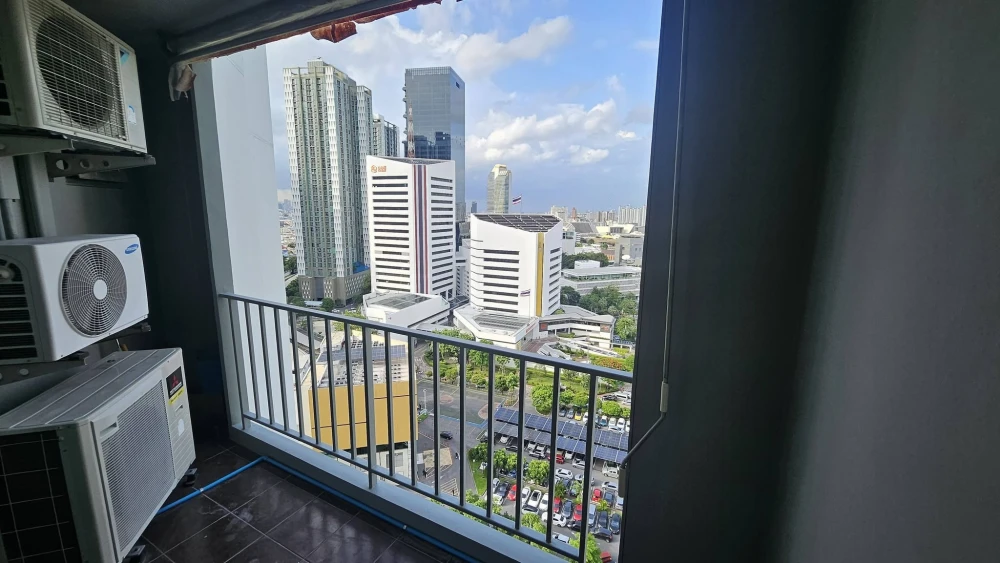 For rent: Belle Grand Rama 9, 2 bedrooms, spacious living area, fully furnished with complete amenities. Book now!