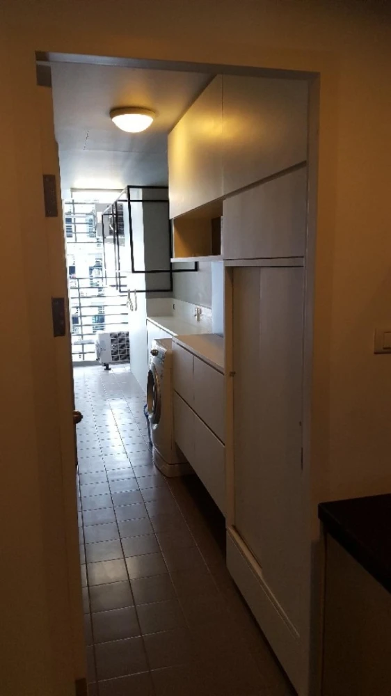 Belle Grand Rama 9, 22nd floor, fully furnished condo for rent. Book now!