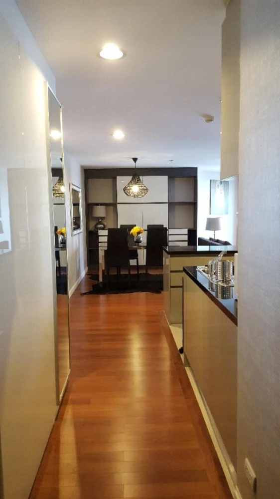 Belle Grand Rama 9, 22nd floor, fully furnished condo for rent. Book now!