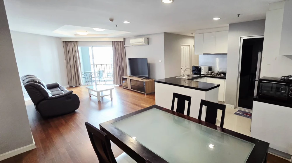 ให้เช่า Belle Grand Rama 9 ห้องสวย อยู่สบาย พื้นที่ห้องกว้างมาก มีเฟอร์นิเจอร์ครบครัน ห้ามพลาด