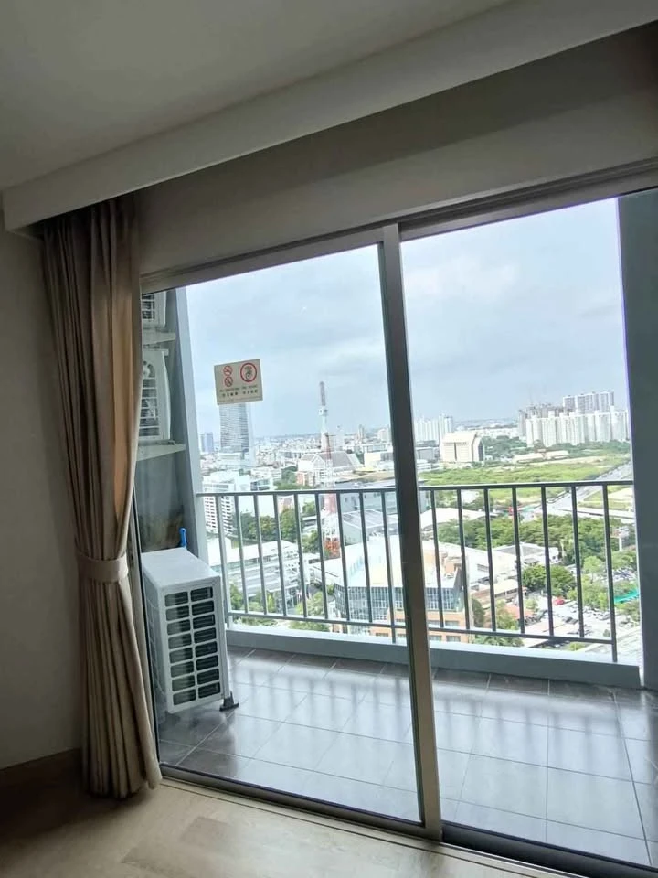 For rent: Belle Grand Rama 9, very high floor unit with view of Government Savings Bank, 2 bedrooms. Don't miss out!