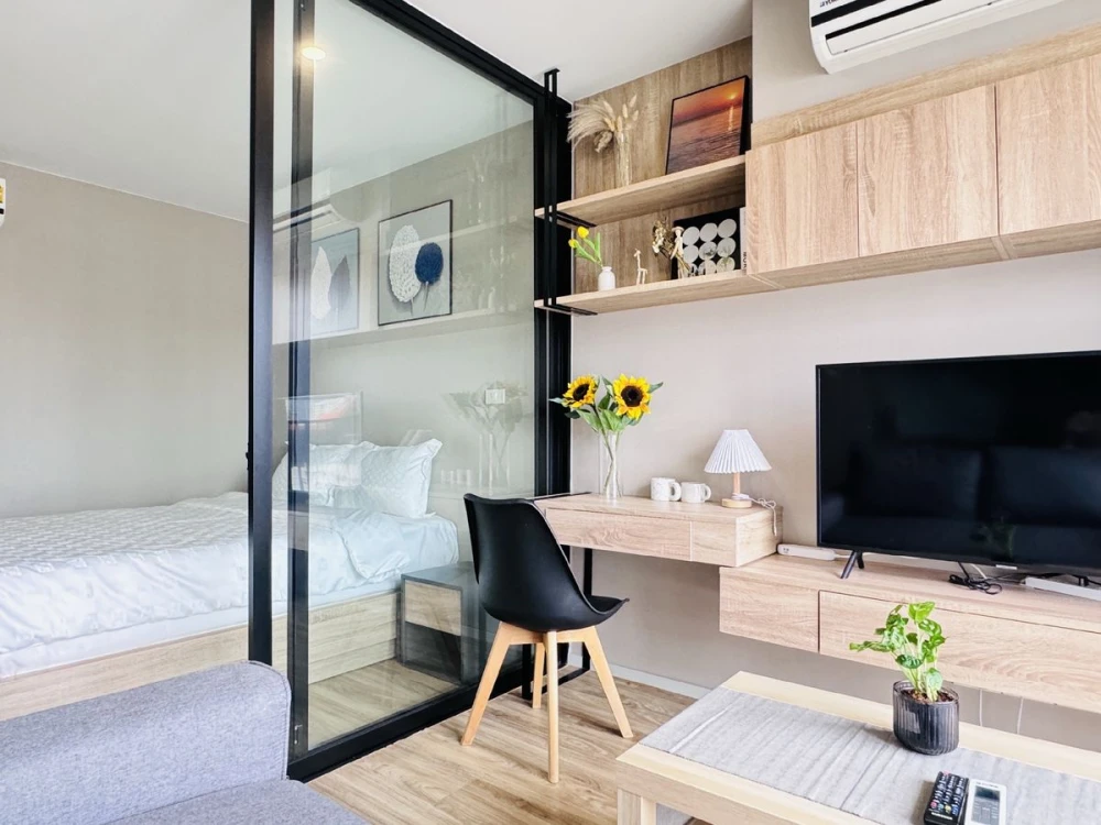 Blossom Condo @ Sathorn-Charoenrat for rent, 7th floor. Nice, fully furnished. Book now!