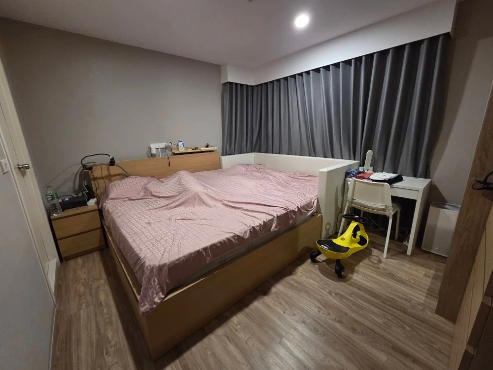 Blossom Condo @ Sathorn-Charoenrat for rent, 7th floor, corner unit, fully furnished. Book now!