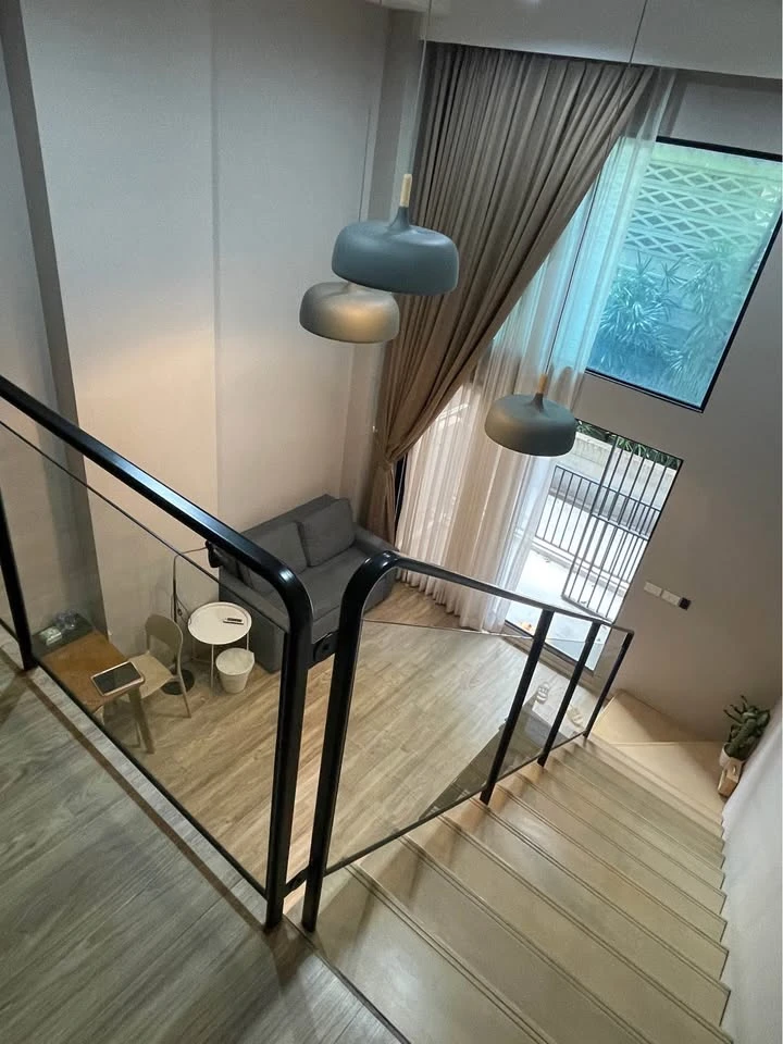 Blossom Condo @ Sathorn-Charoenrat for rent, ready to move in, fully furnished, spacious and comfortable, reserve now!