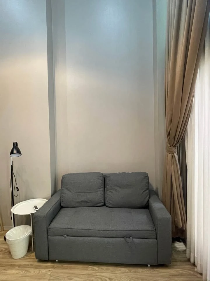 Blossom Condo @ Sathorn-Charoenrat for rent, ready to move in, fully furnished, spacious and comfortable, reserve now!