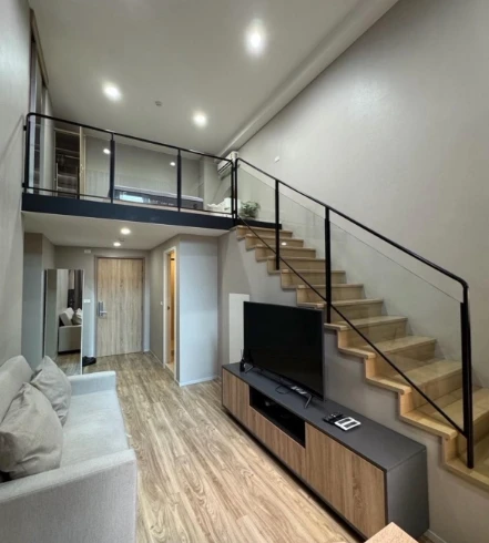 Blossom Condo @ Sathorn-Charoenrat for rent. Fully furnished and ready to move in. Book now!