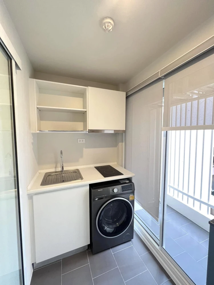 For rent: Blue Phahonyothin 35, well-separated rooms, great price, hurry and reserve now, don't miss out.