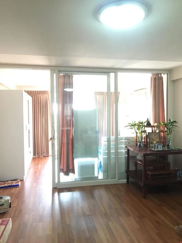 Blue Sky Condo for rent, ready to move in, fully furnished, ready to move in, spacious and comfortable room, has a balcony in the room, this price is