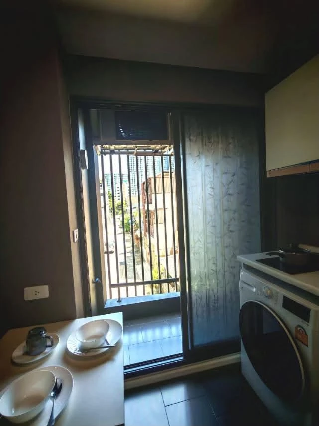 For rent: Blue Sukhumvit 89, 3rd floor, fully furnished. Don't miss out!