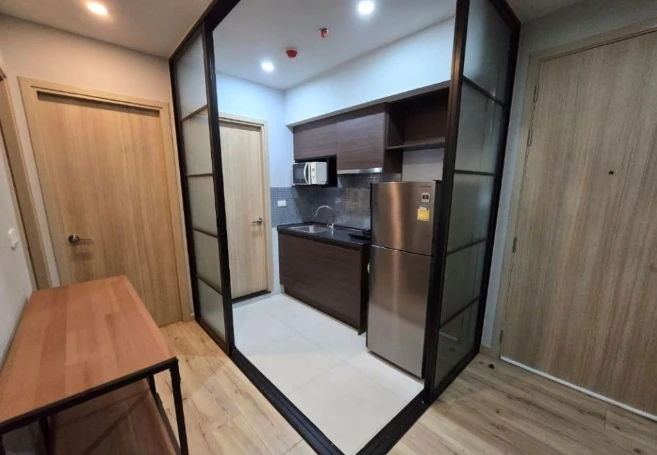 For rent: Brix Condominium, 10th floor, pool view, 2 bedrooms, interested in booking now, don't miss out, hurry!