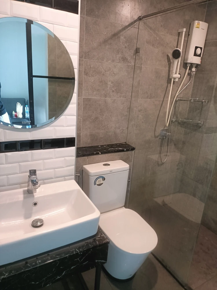 For rent: Brix Condominium, ready to move in, complete facilities, come and reserve now, don't wait.
