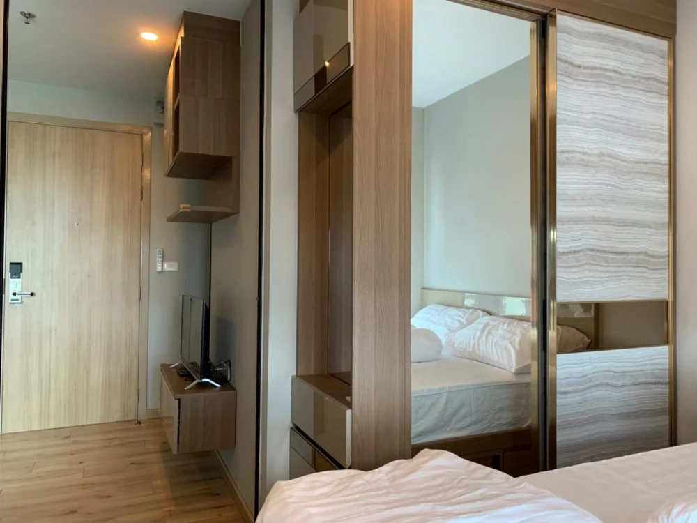 BRIX Condominium for rent. Built-in SB furniture, beautiful view, fully equipped with appliances. You definitely need to book this one!