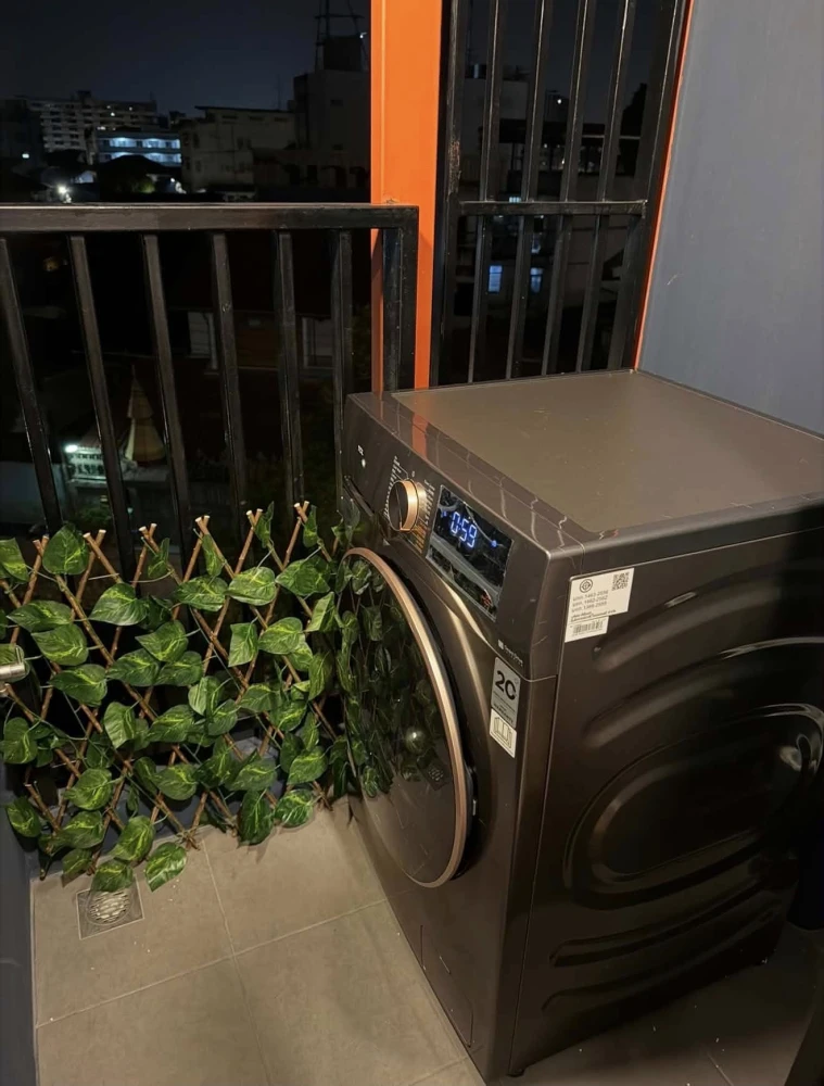 For rent: Brixton Pet&Play Phahol 50 Station, 1 bedroom, 1 bathroom, minimalist style, fully furnished. Book now!