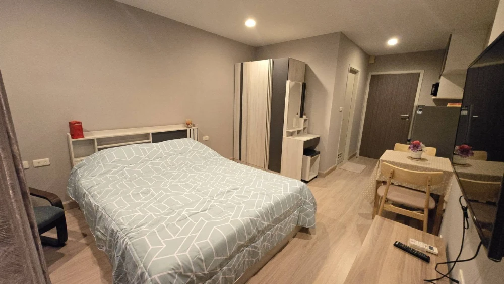 For rent: Casa Condo Bangyai, 15th floor, fully furnished, ready to move in. Interested? Reserve now!