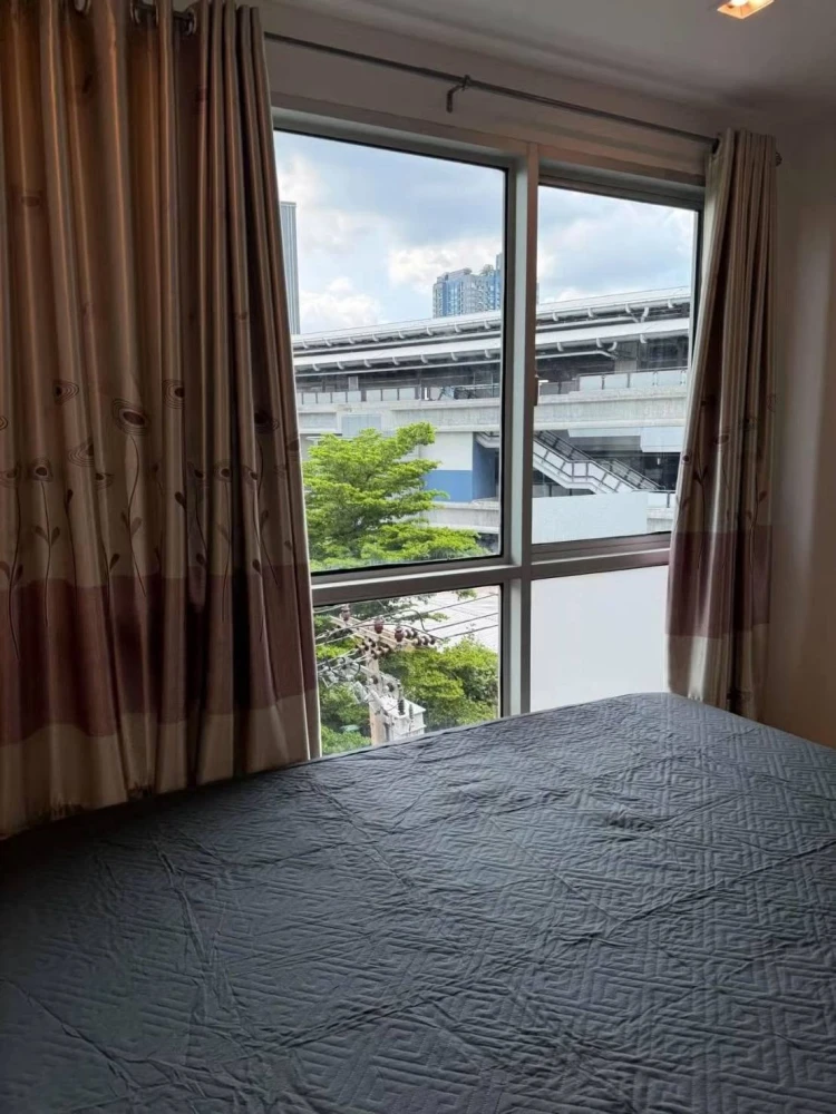 For Rent: Casa Condo Ratchada Tha-Pra, 5th Floor. Fully furnished and ready to move in—book now!