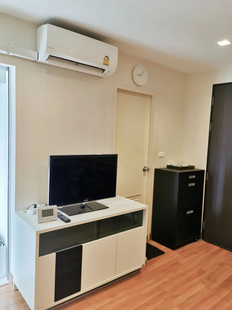 For rent: Casa Condo Sukhumvit 97, 7th floor, separated rooms, low price, great value, just come and move in.