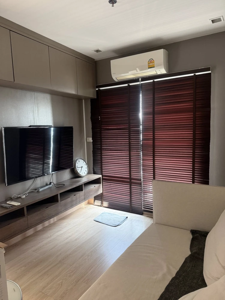 Casa Condo Bang Yai for rent. High floor corner unit with beautiful views, including the BTS Skytrain. Spacious, airy, comfortable, peaceful, and quie