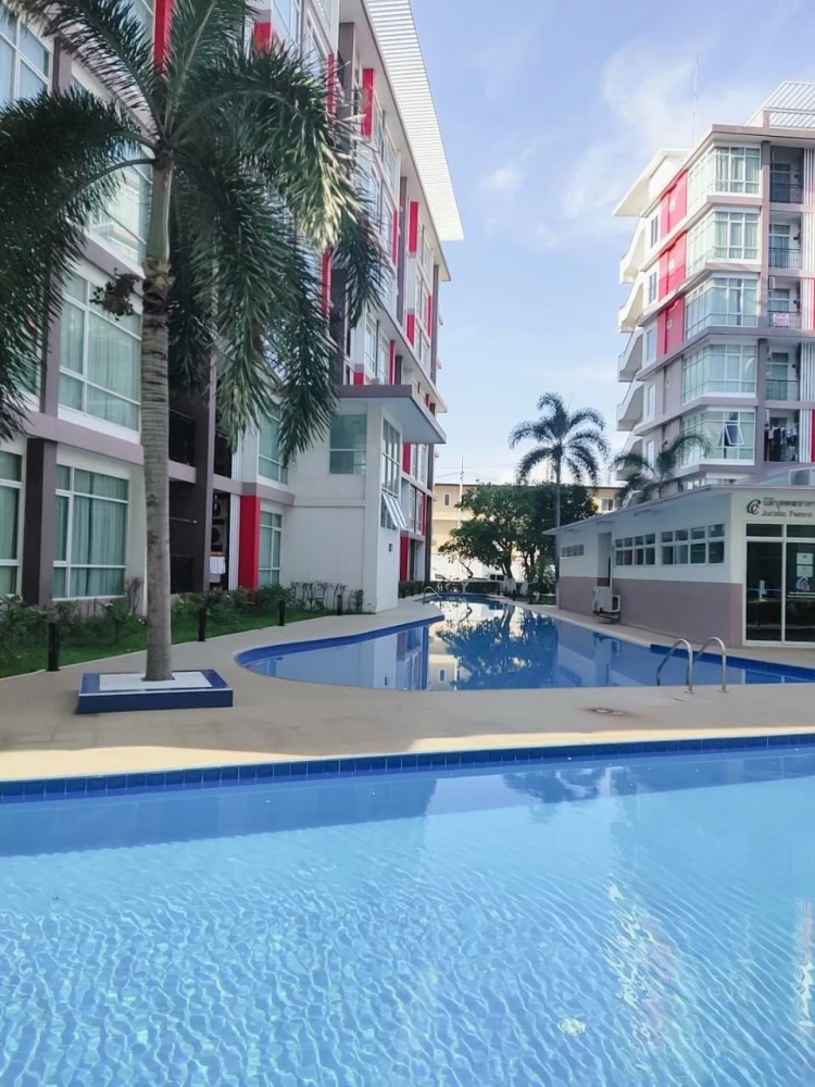 CC Condominium for rent. Spacious and comfortable 1-bedroom unit with full furnishings. Affordable price. Book now!