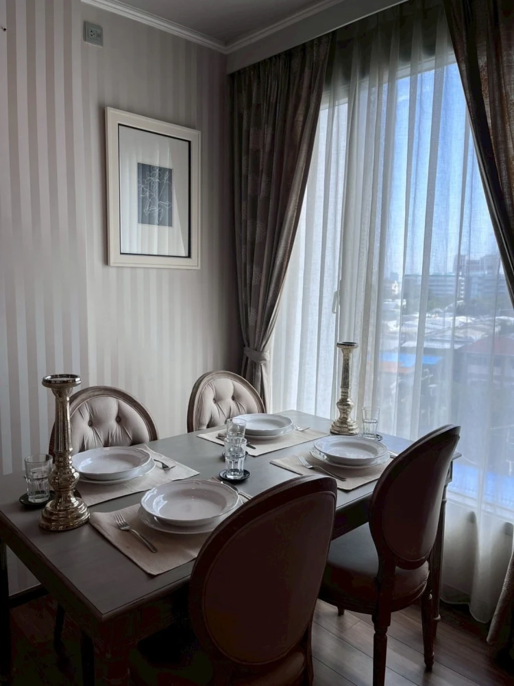 For rent: Ceil By Sansiri (Ekamai), corner room, not crowded, good location, lots of usable space, fully furnished, hurry and reserve now!
