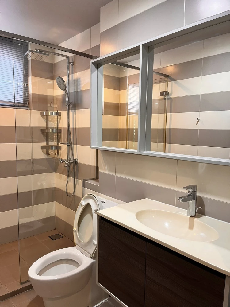 For rent: Ceil By Sansiri (Ekamai), corner room, not crowded, good location, lots of usable space, fully furnished, hurry and reserve now!